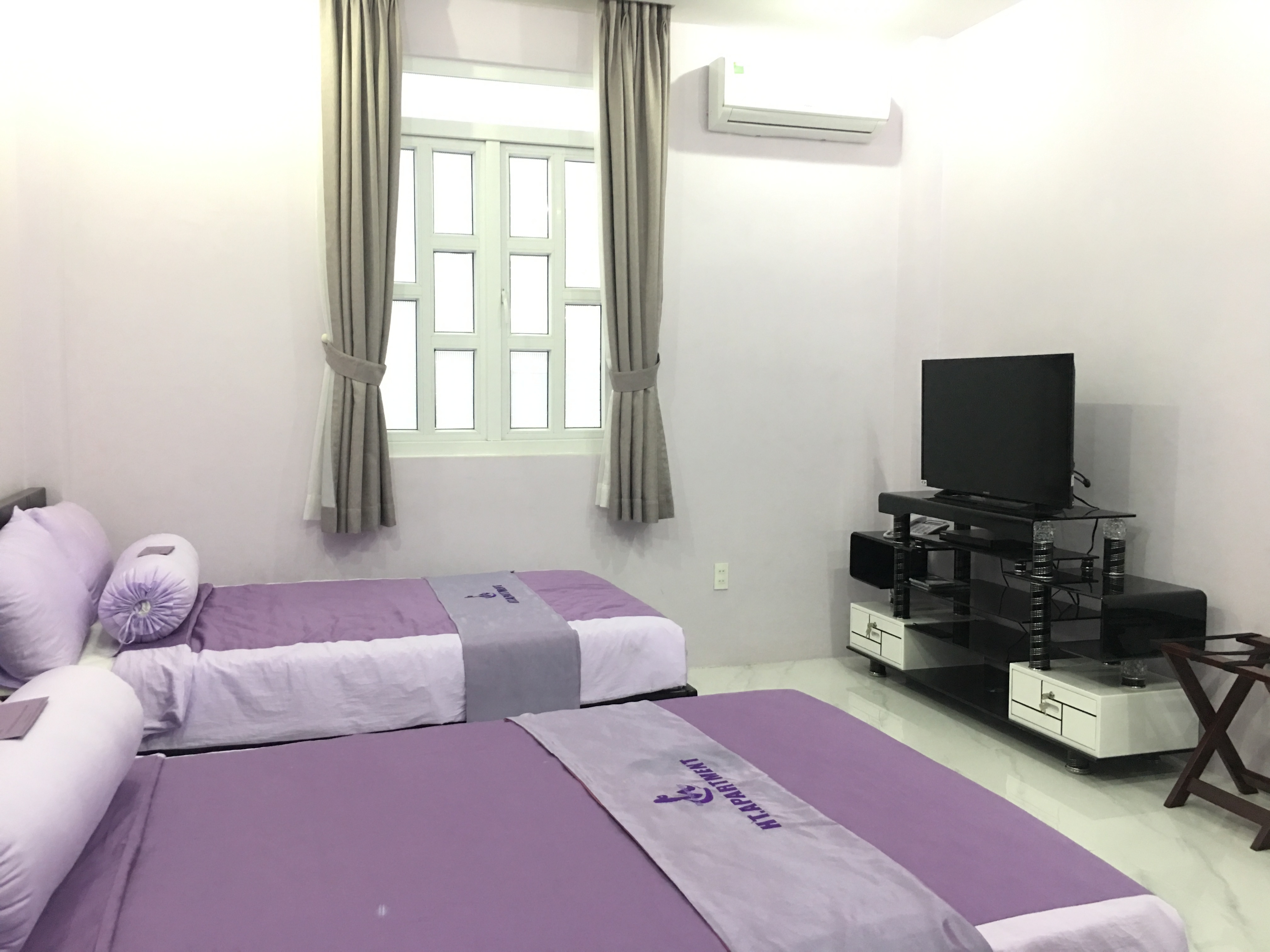 Apartment Twin Bed 1302